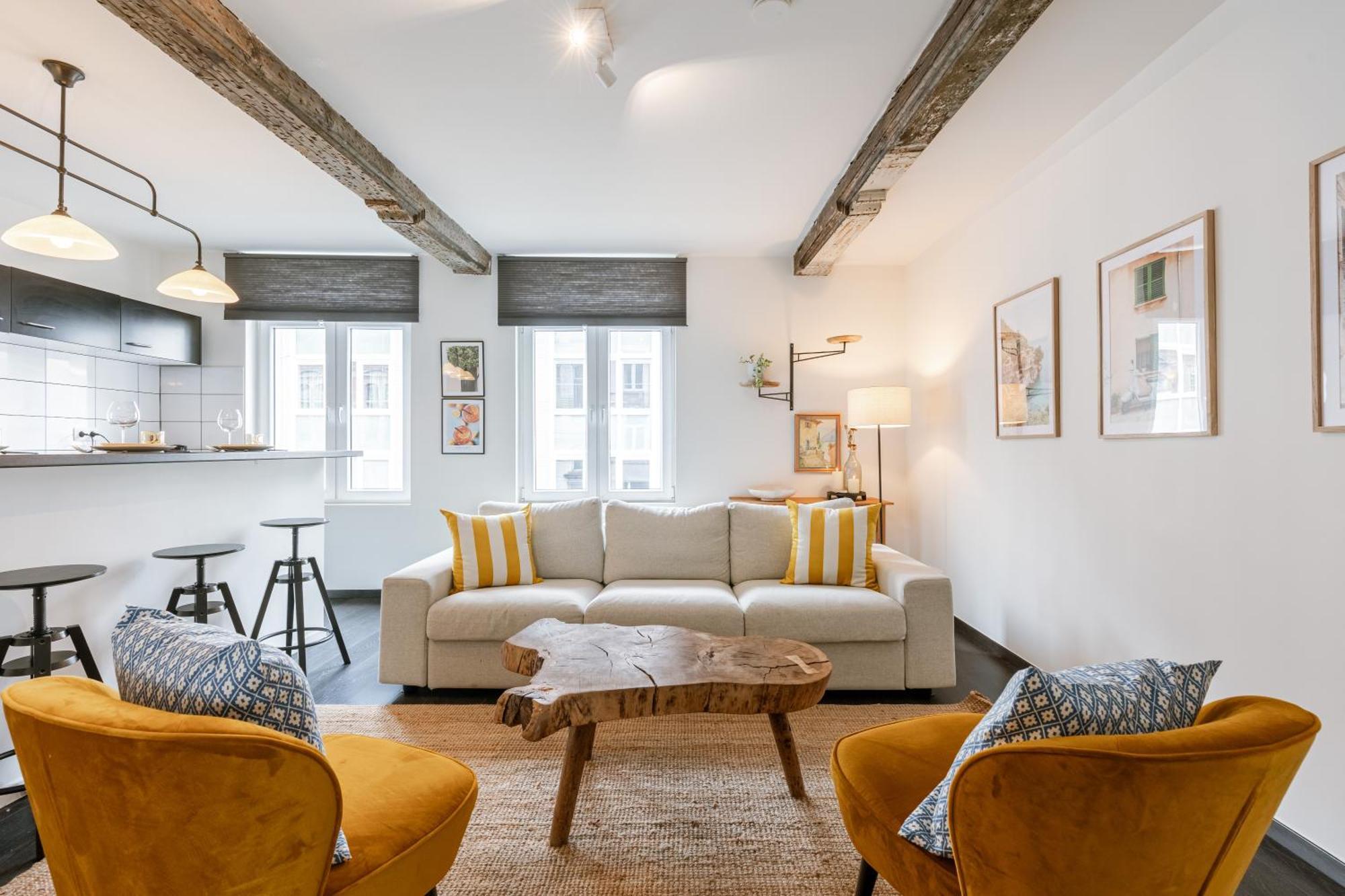 Right In The City Center Your Ghent Getaway Eksteriør billede